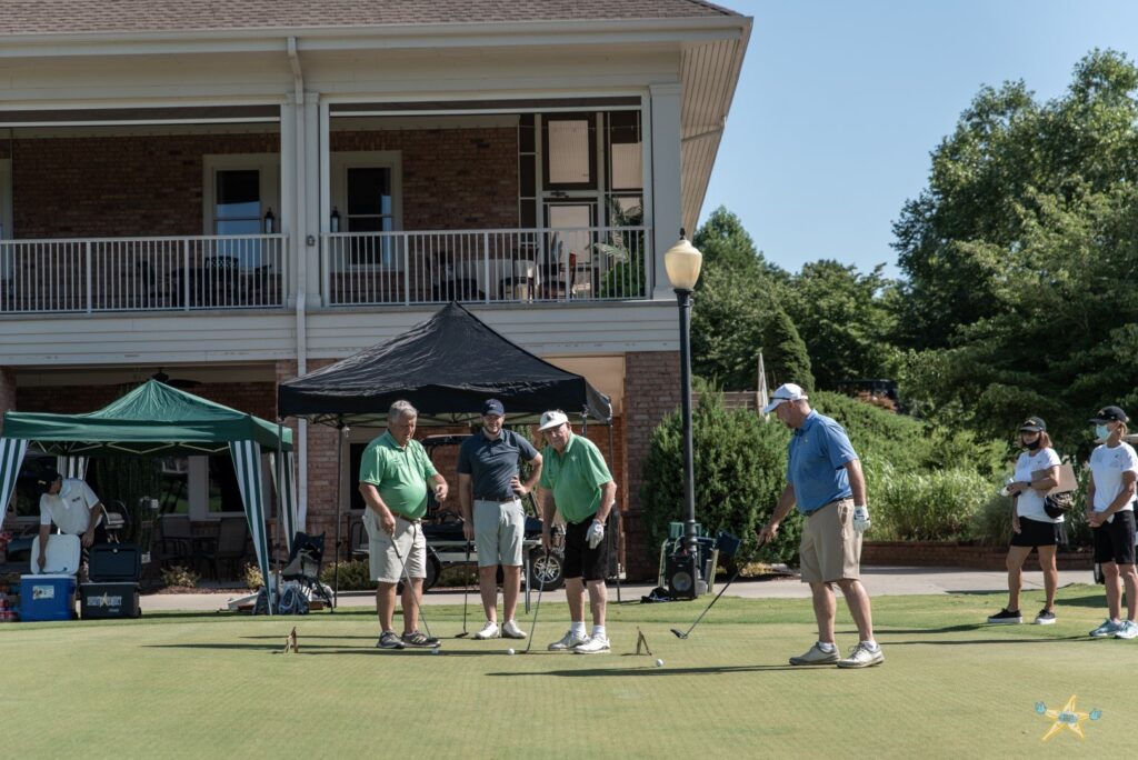 Allen-Eddie-at-Putting-Contest